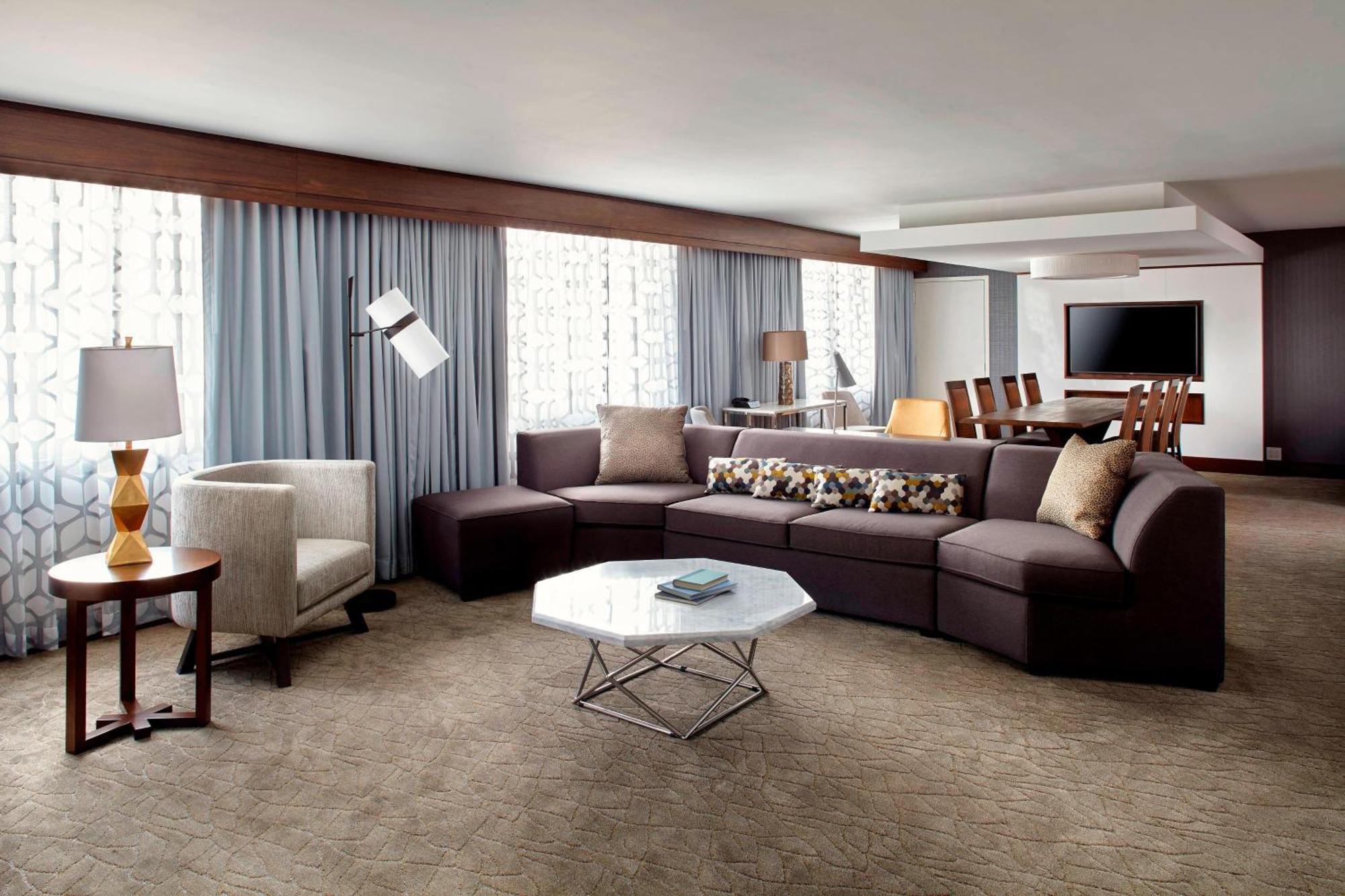 Raleigh Marriott Crabtree Valley Экстерьер фото